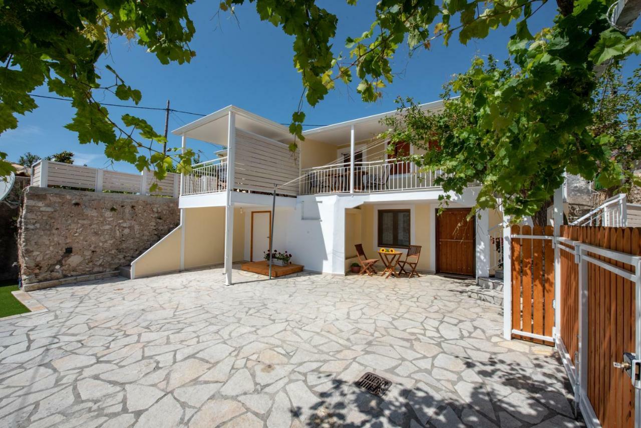 Villa Matafia'S House Kalamítsi Exterior foto